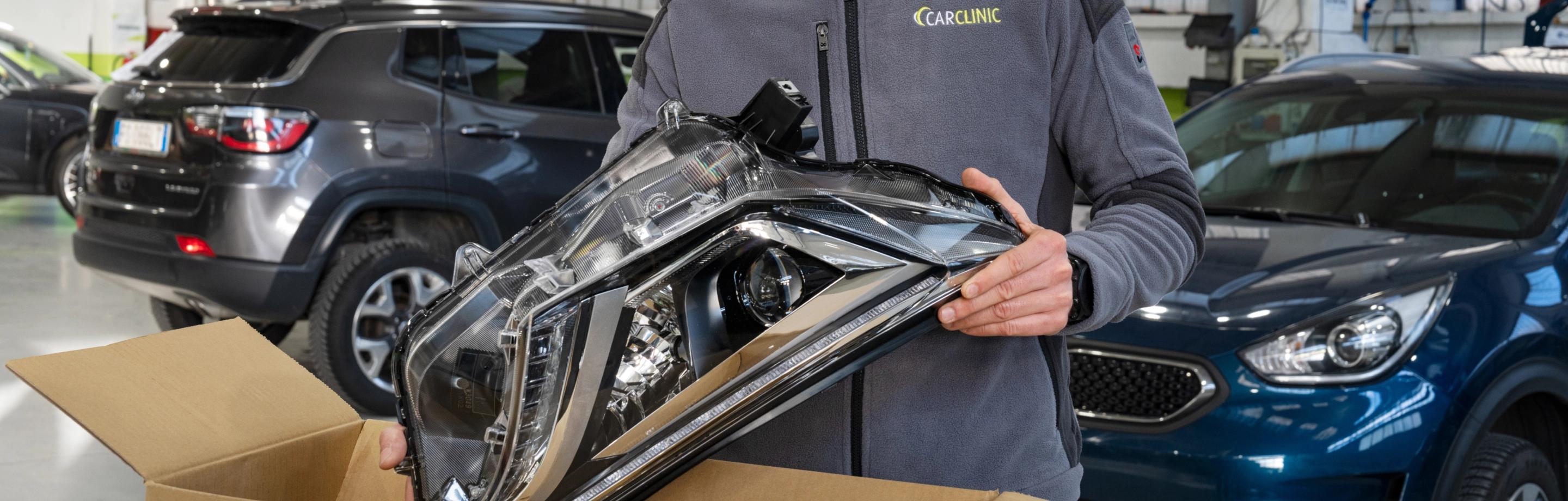 Ricambio fanale dell'auto