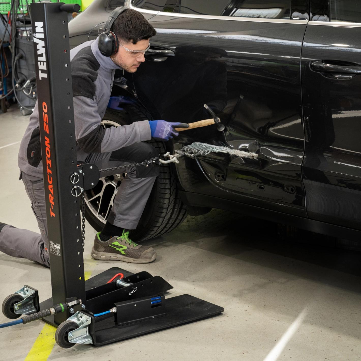 Dipendente al lavoro